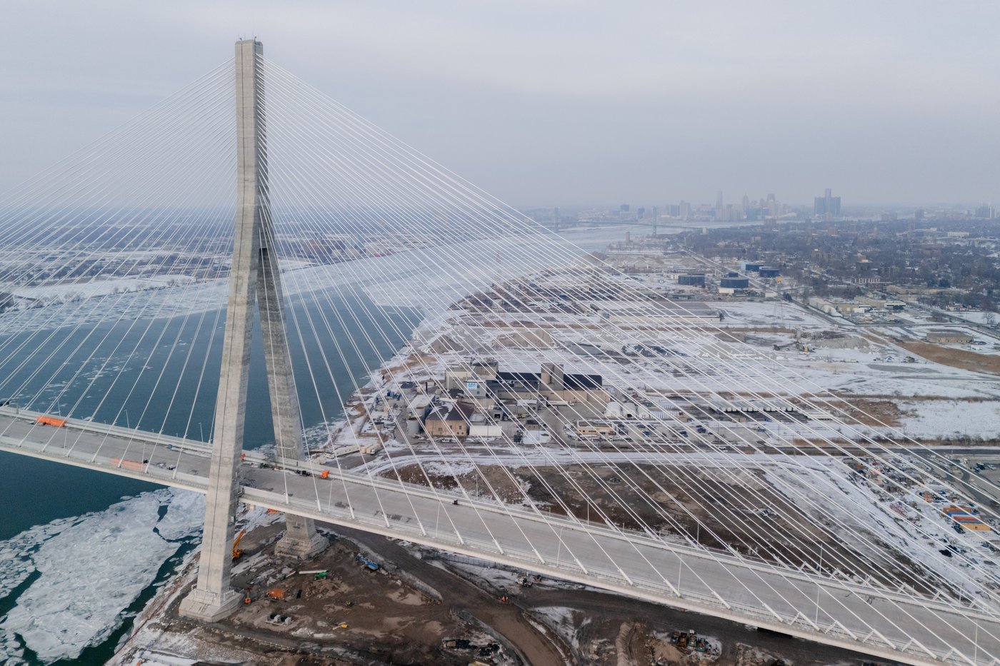 Democrats say they're escalating investigation into Gordie Howe bridge debacle | iNFOnews.ca