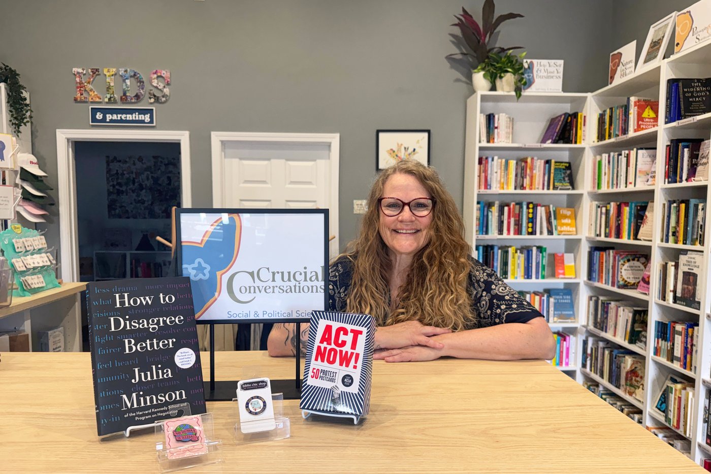 Independent bookstores are multiplying, although many people still think they're dying out | iNFOnews.ca