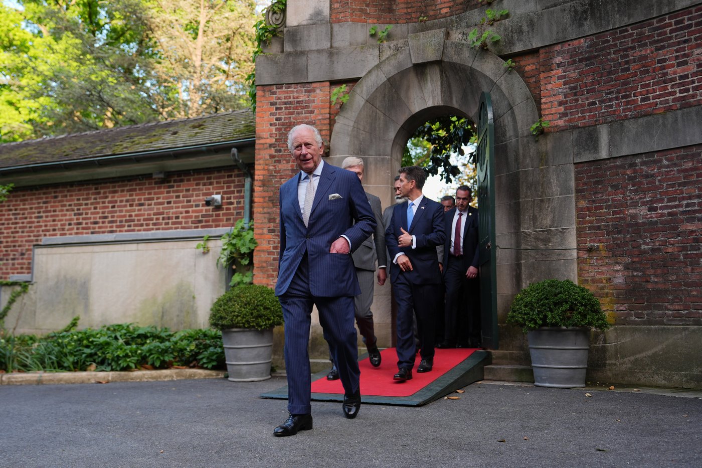 Photos show King Charles III and Queen Camilla on a 4-day visit to the US | iNFOnews.ca
