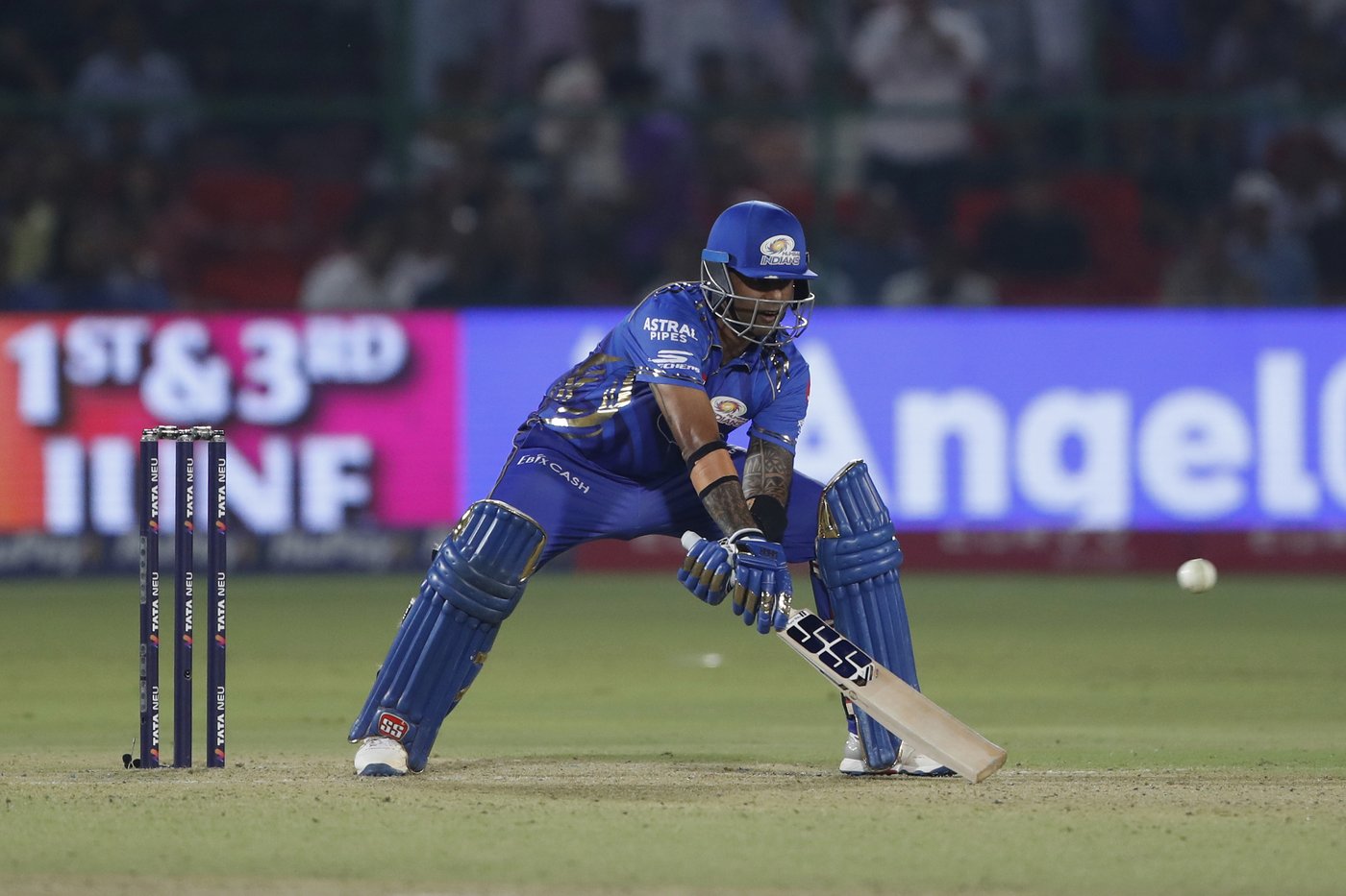 Punjab demolishes Mumbai and secures top-two spot in IPL playoffs | iNFOnews.ca