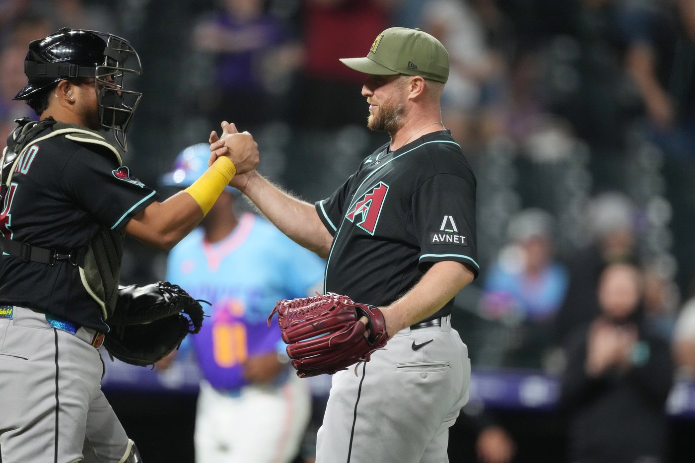 Merrill Kelly throws 1st career complete game, Diamondbacks beat Rockies 9-1 | iNFOnews.ca