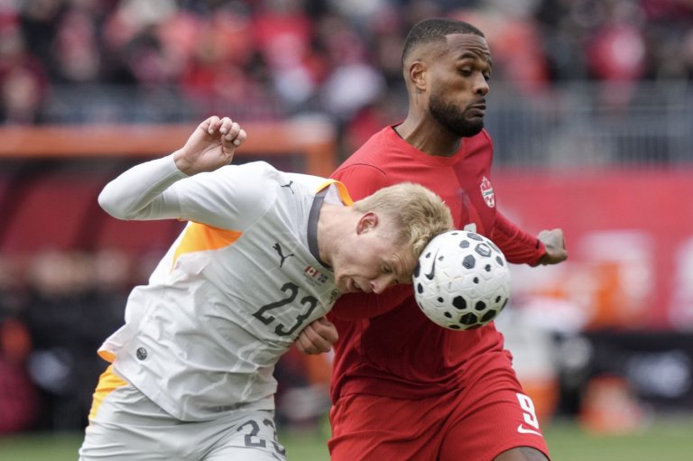 David scores twice from the penalty spot, Canada battles back to tie Iceland 2-2 | iNFOnews.ca