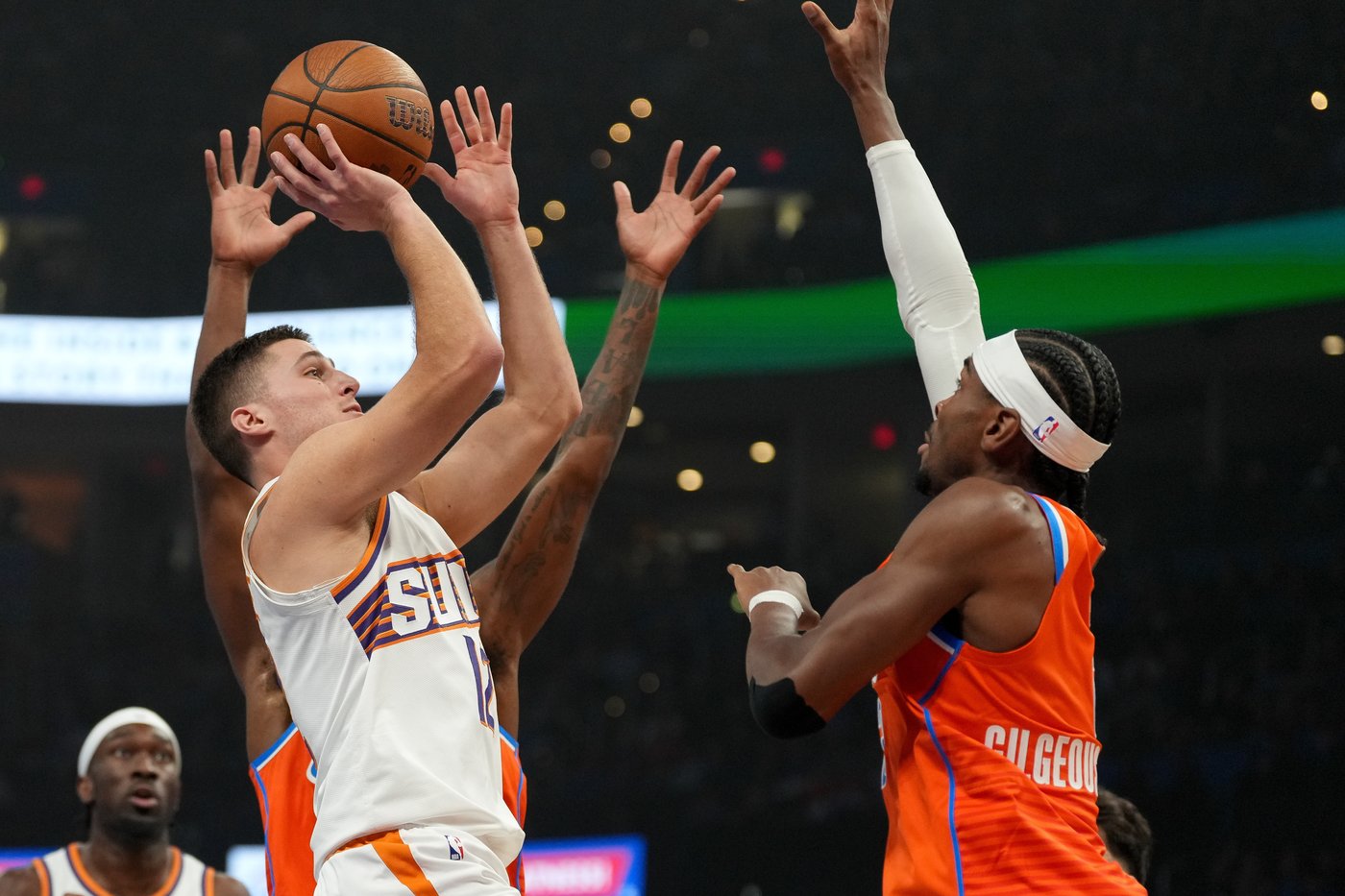 Gilgeous-Alexander scores 28 as Thunder tie NBA record for best start with 138-89 blowout of Suns | iNFOnews.ca Gilgeous-Alexander scores 28 as Thunder tie NBA record for best start with 138-89 blowout of Suns | iNFOnews.ca