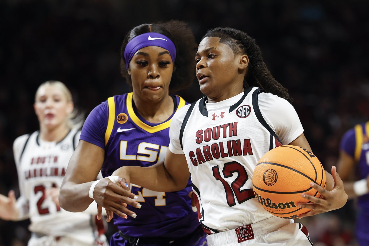 Edwards, Feagin lead No. 2 South Carolina to 66-56 victory over No. 5 LSU for Tigers' 1st loss | iNFOnews.ca Edwards, Feagin lead No. 2 South Carolina to 66-56 victory over No. 5 LSU for Tigers' 1st loss | iNFOnews.ca