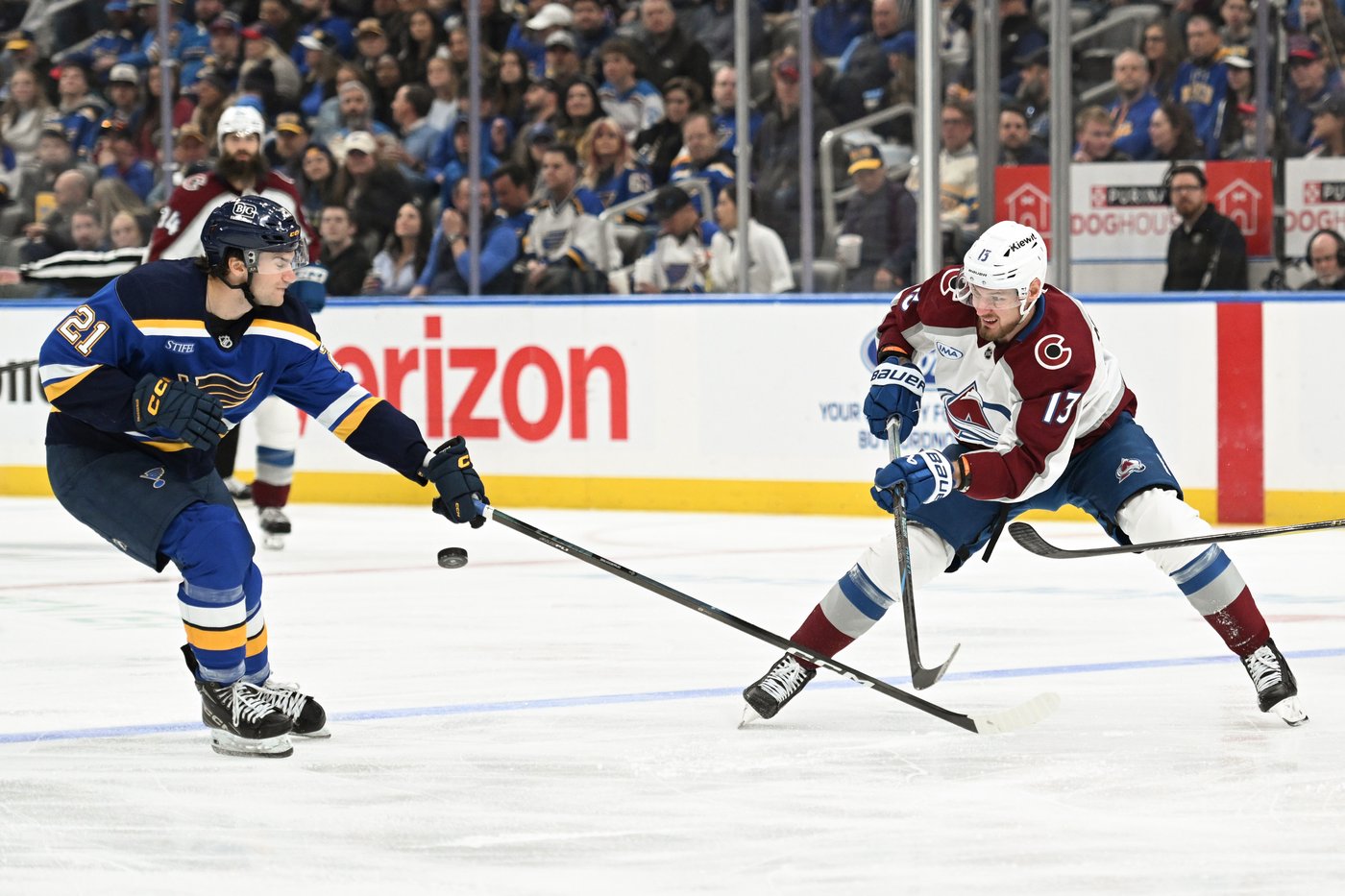 Avalanche clinch top spot in Western Conference and shift focus to bigger goals | iNFOnews.ca Avalanche clinch top spot in Western Conference and shift focus to bigger goals | iNFOnews.ca