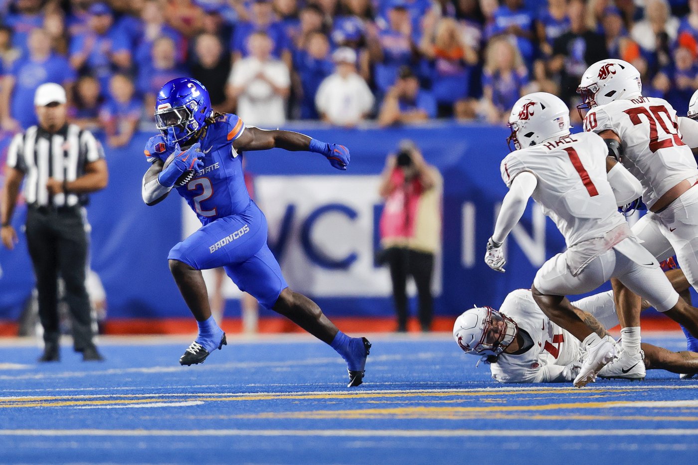 Ashton Jeanty runs for 259 yards and 4 TDs, No. 25 Boise State beats Washington State 45-24 | iNFOnews.ca