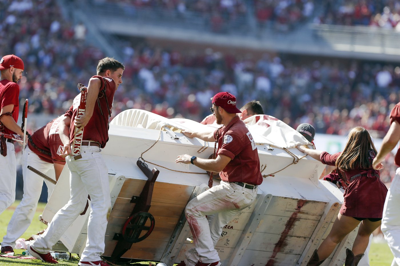 Oklahoma's Sooner Schooner: A mascot with a storied past and unforgettable moments | iNFOnews.ca Oklahoma's Sooner Schooner: A mascot with a storied past and unforgettable moments | iNFOnews.ca