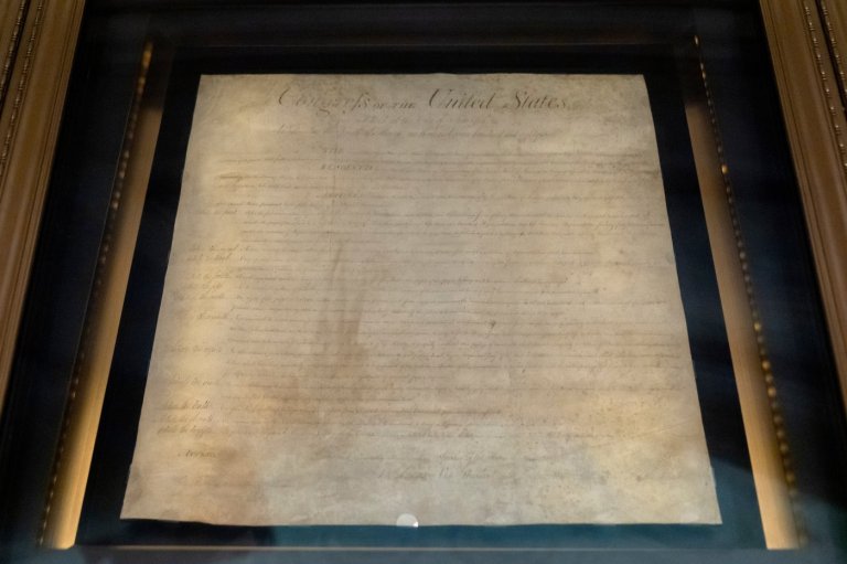 'Pleading the Fifth' invokes a constitutional amendment that has a long history in US society | iNFOnews.ca