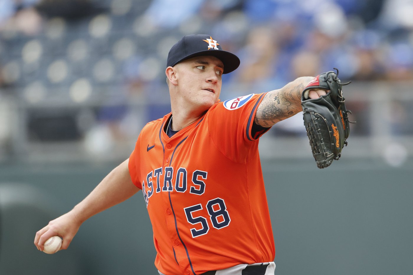 Alvarez’s long home run backs Brown’s solid start in Astros 7-3 win over Royals | iNFOnews.ca