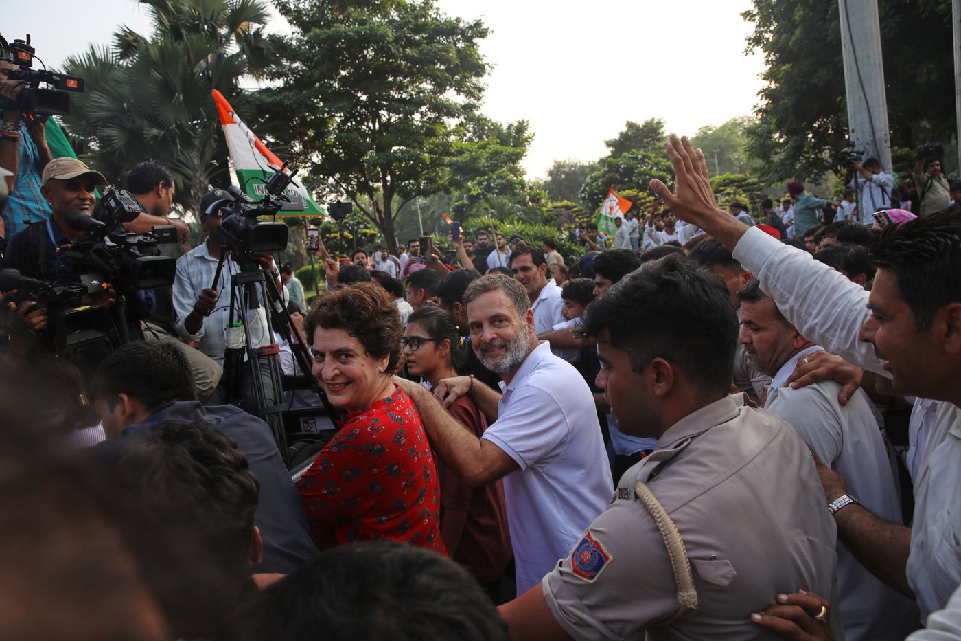 India's opposition parties march to top court as protests over voter lists escalate | iNFOnews.ca