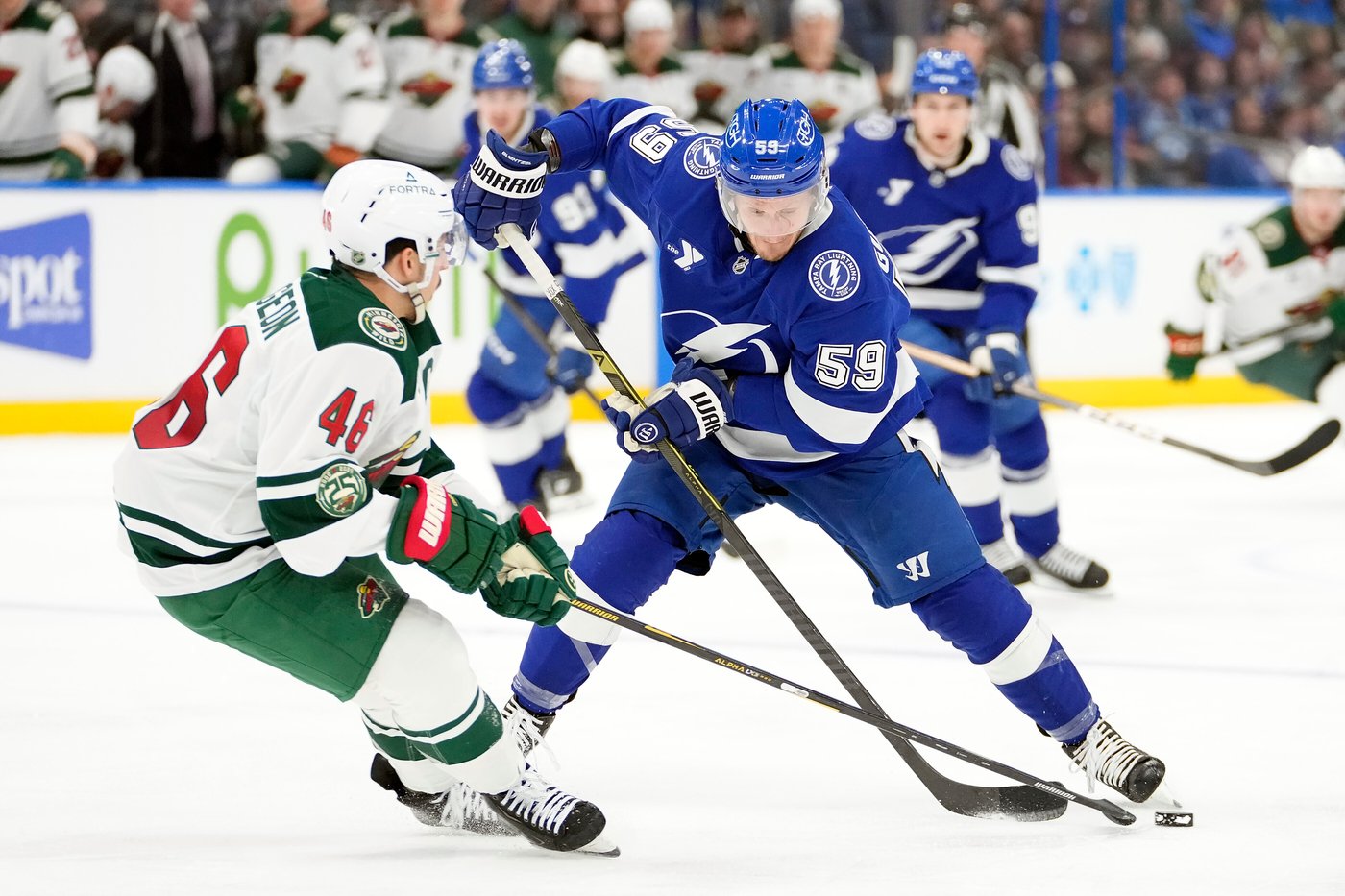 Cernak scores on crazy carom late in 3rd period as the Lightning beat the Wild 6-3 | iNFOnews.ca