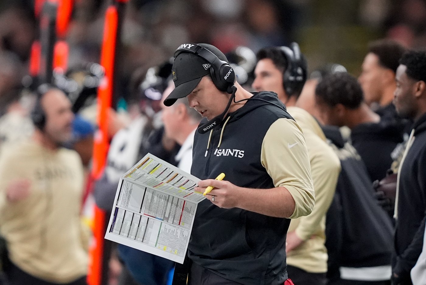 Rookie QBs face off as Saints visit the Titans in their home finale | iNFOnews.ca