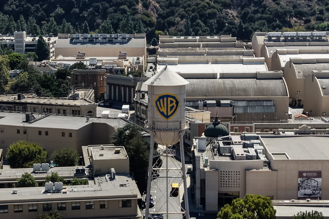 Paramount completes its takeover of Warner Bros to become one Hollywood giant known as Skydance | iNFOnews.ca