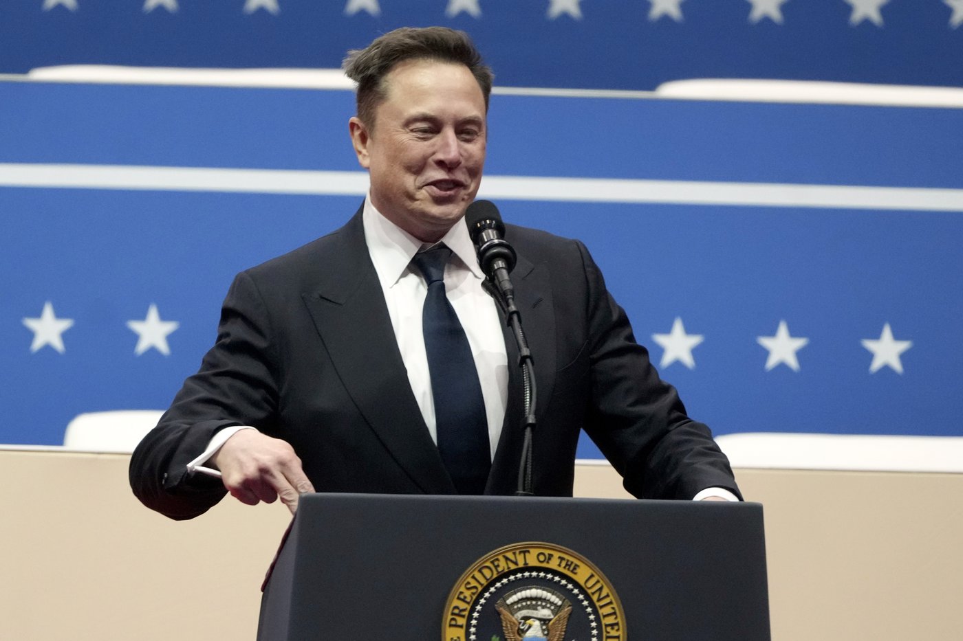 Vance and Musk question the authority of the courts as Trump's agenda faces legal pushback | iNFOnews.ca