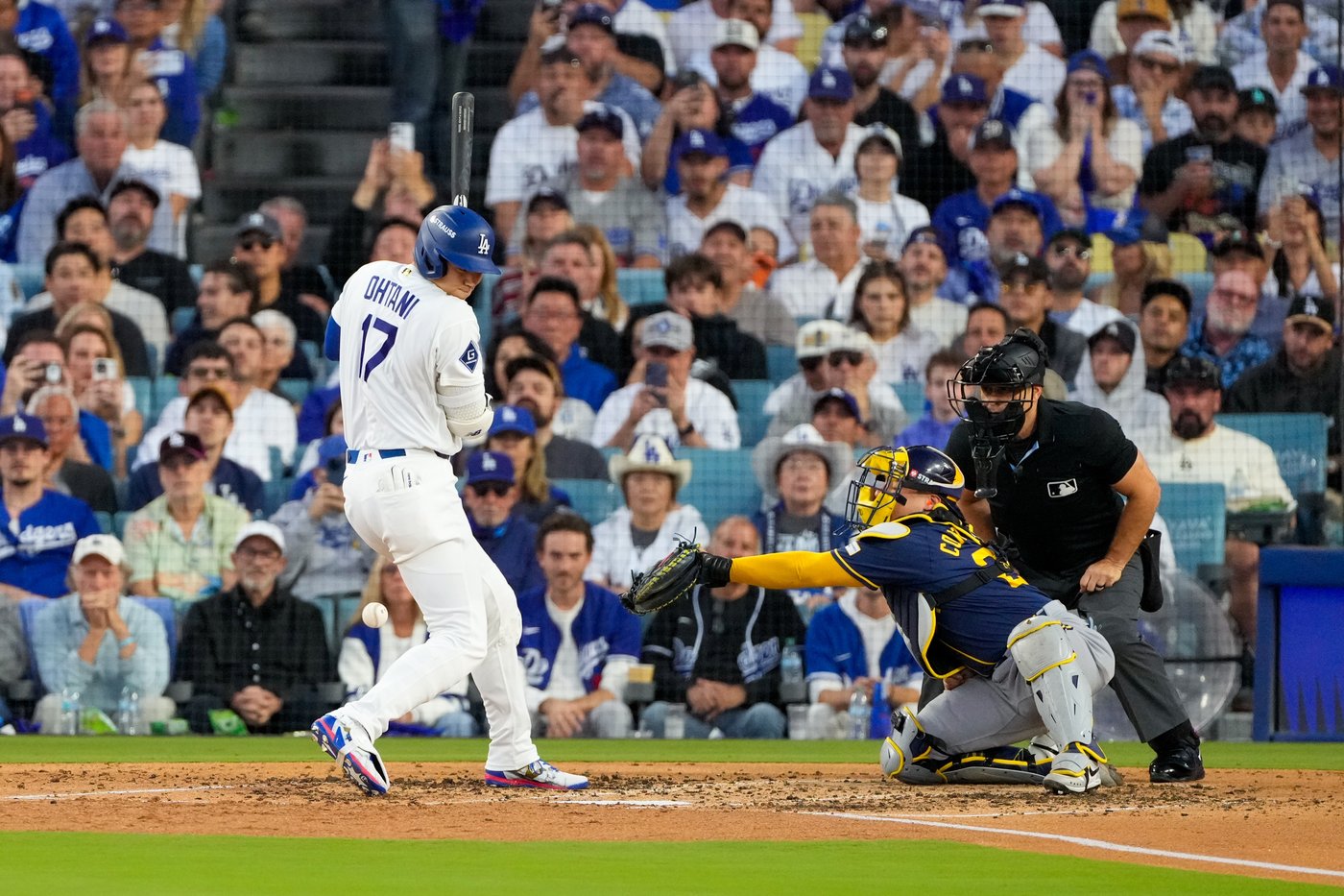 Shohei Ohtani batting 6th, a lone single, and the Dodgers staring at playoff elimination | iNFOnews.ca Shohei Ohtani batting 6th, a lone single, and the Dodgers staring at playoff elimination | iNFOnews.ca