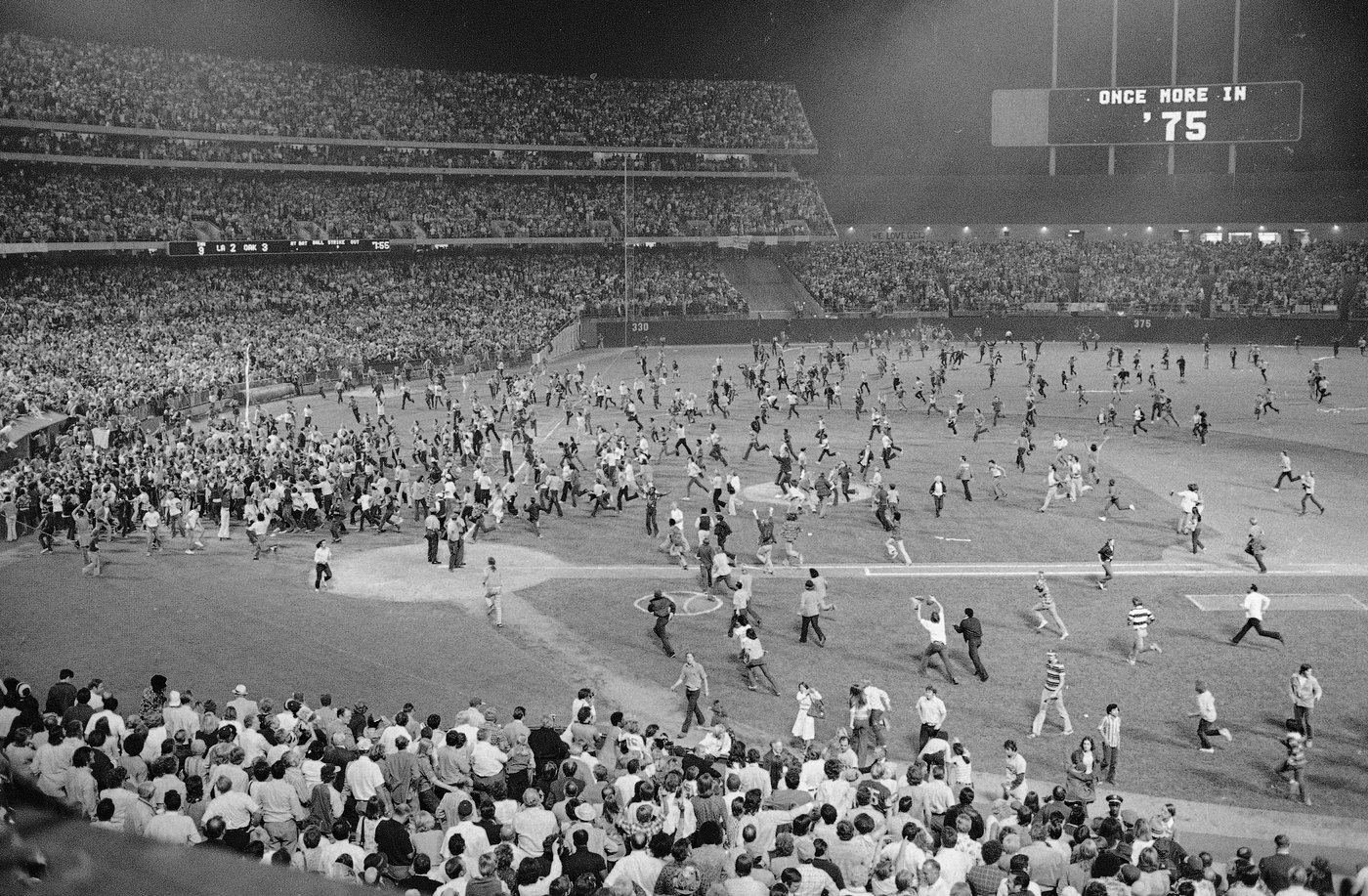 As an era ends, the city that was home to the Oakland A's comes to grips with their departure | iNFOnews.ca As an era ends, the city that was home to the Oakland A's comes to grips with their departure | iNFOnews.ca