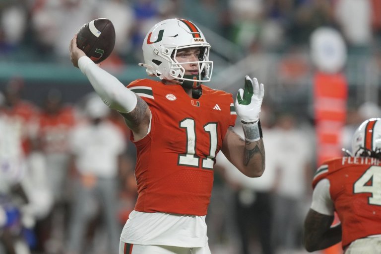 Miami's Carson Beck ready for electric atmosphere at Florida State on Saturday night | iNFOnews.ca