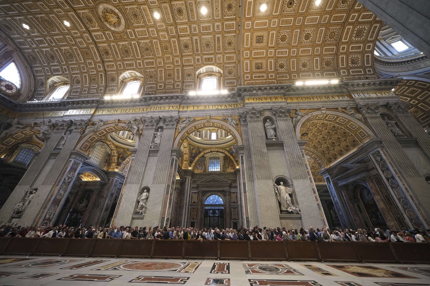 PHOTO COLLECTION: Vatican Pope Francis Lying in State | iNFOnews.ca