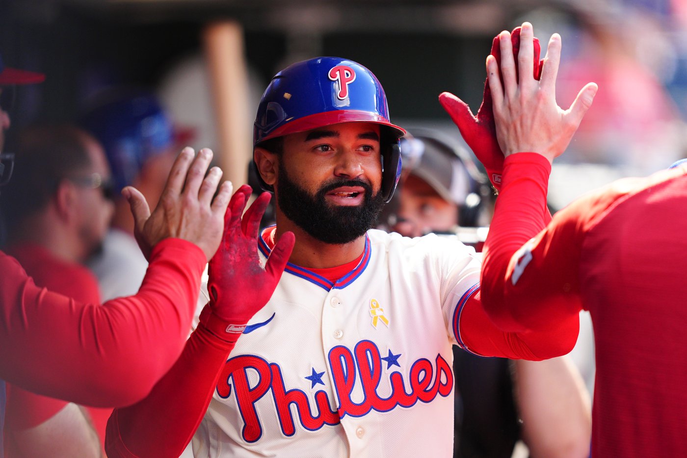 Acuña, Riley power Braves past Phillies 5-4 as Atlanta moves 5 games up over Philly in NL East | iNFOnews.ca