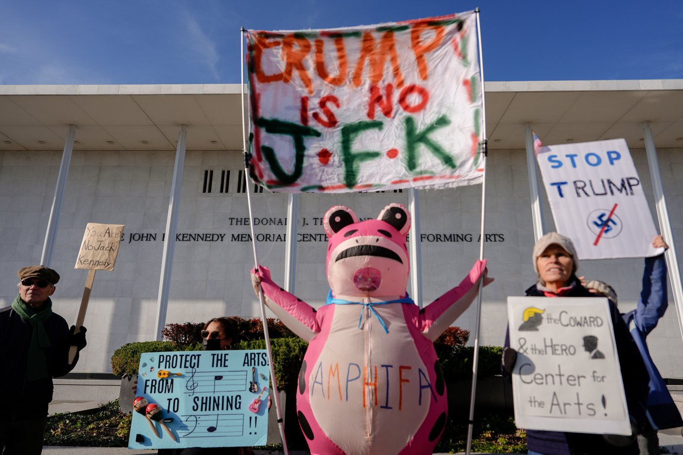 Kennedy Center renaming prompts a new round of cancellations | iNFOnews.ca