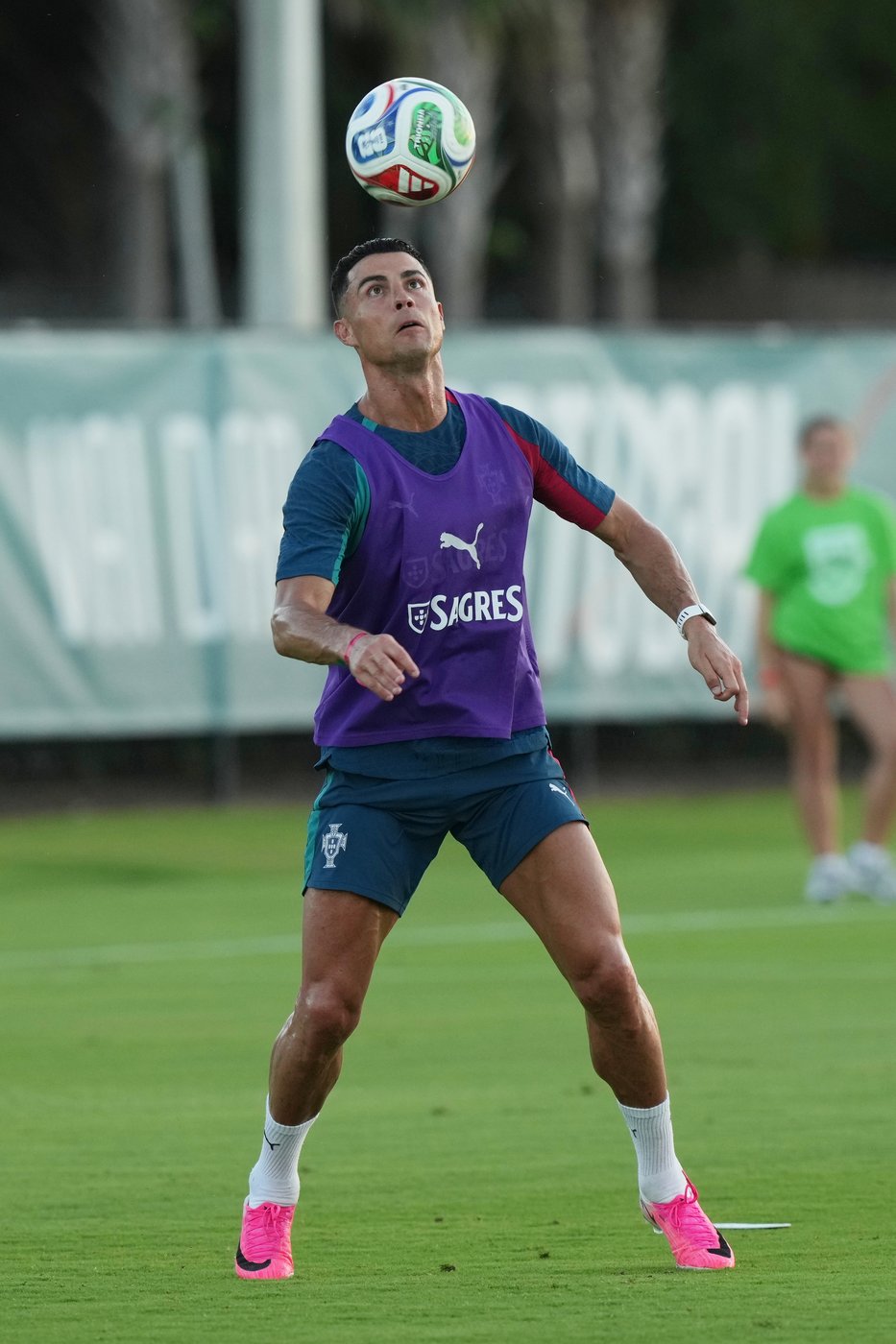 Portugal embraces World Cup expectations and carries Jota’s memory into tournament | iNFOnews.ca