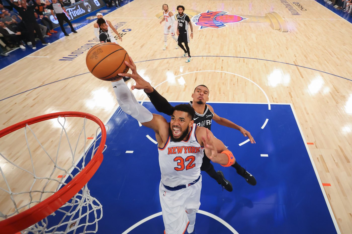 The Finals are about moments, and in Game 4 the Knicks had one that'll last forever | iNFOnews.ca The Finals are about moments, and in Game 4 the Knicks had one that'll last forever | iNFOnews.ca