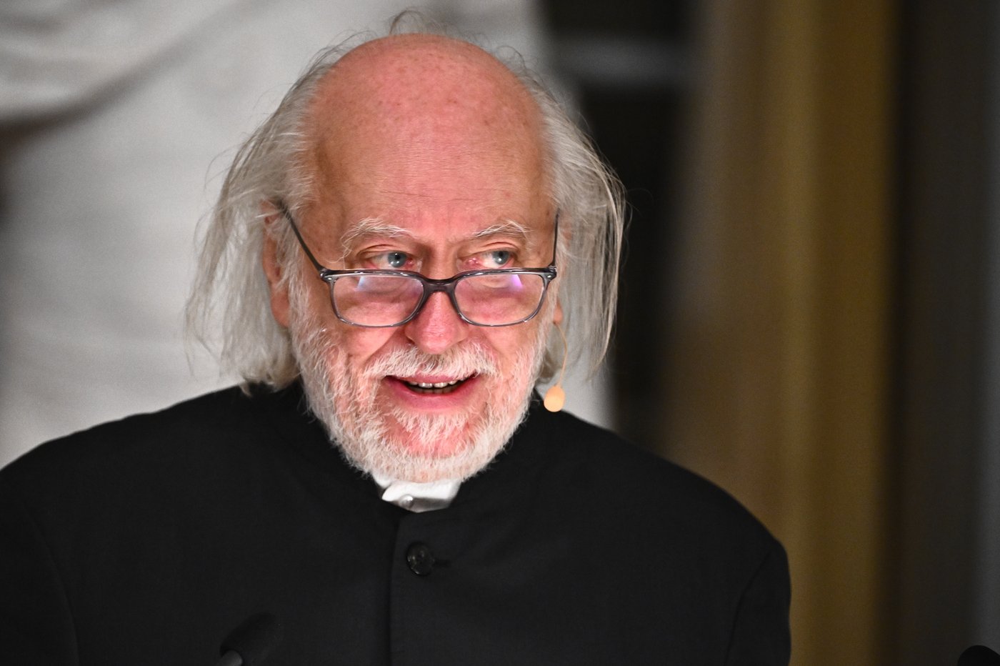 Nobel literature laureate Krasznahorkai delivers rare lecture in Stockholm | iNFOnews.ca