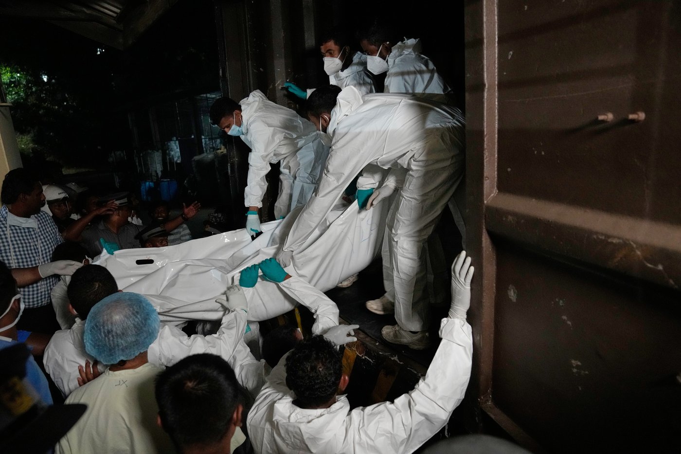 Sri Lanka recovers 87 bodies from Iranian warship sunk off its coast by a US submarine | iNFOnews.ca