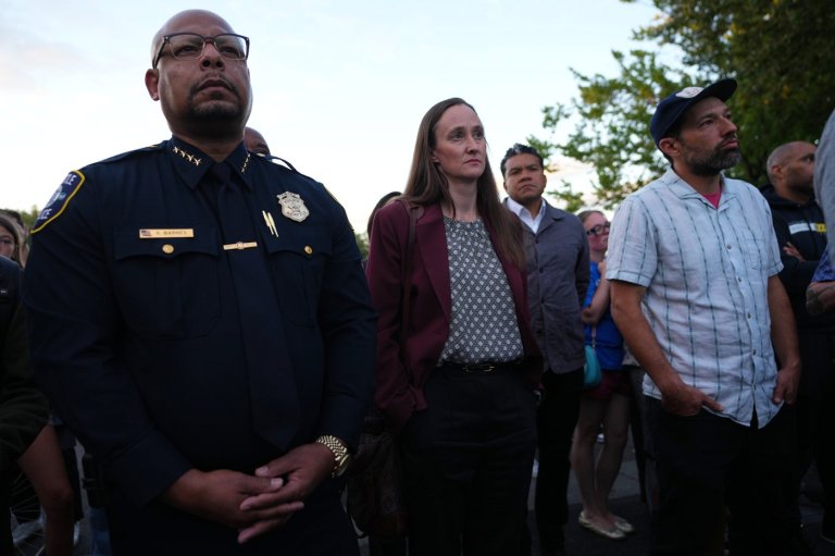 Seattle mayor may oust police chief after criticism of response to festival shooting | iNFOnews.ca