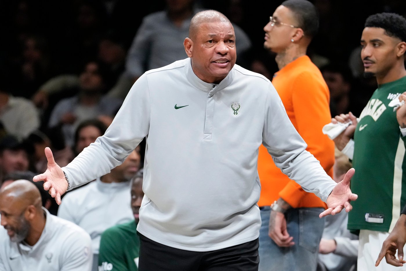 Doc Rivers steps down as Bucks' coach after 32-50 season that snapped 9-year playoff streak | iNFOnews.ca Doc Rivers steps down as Bucks' coach after 32-50 season that snapped 9-year playoff streak | iNFOnews.ca