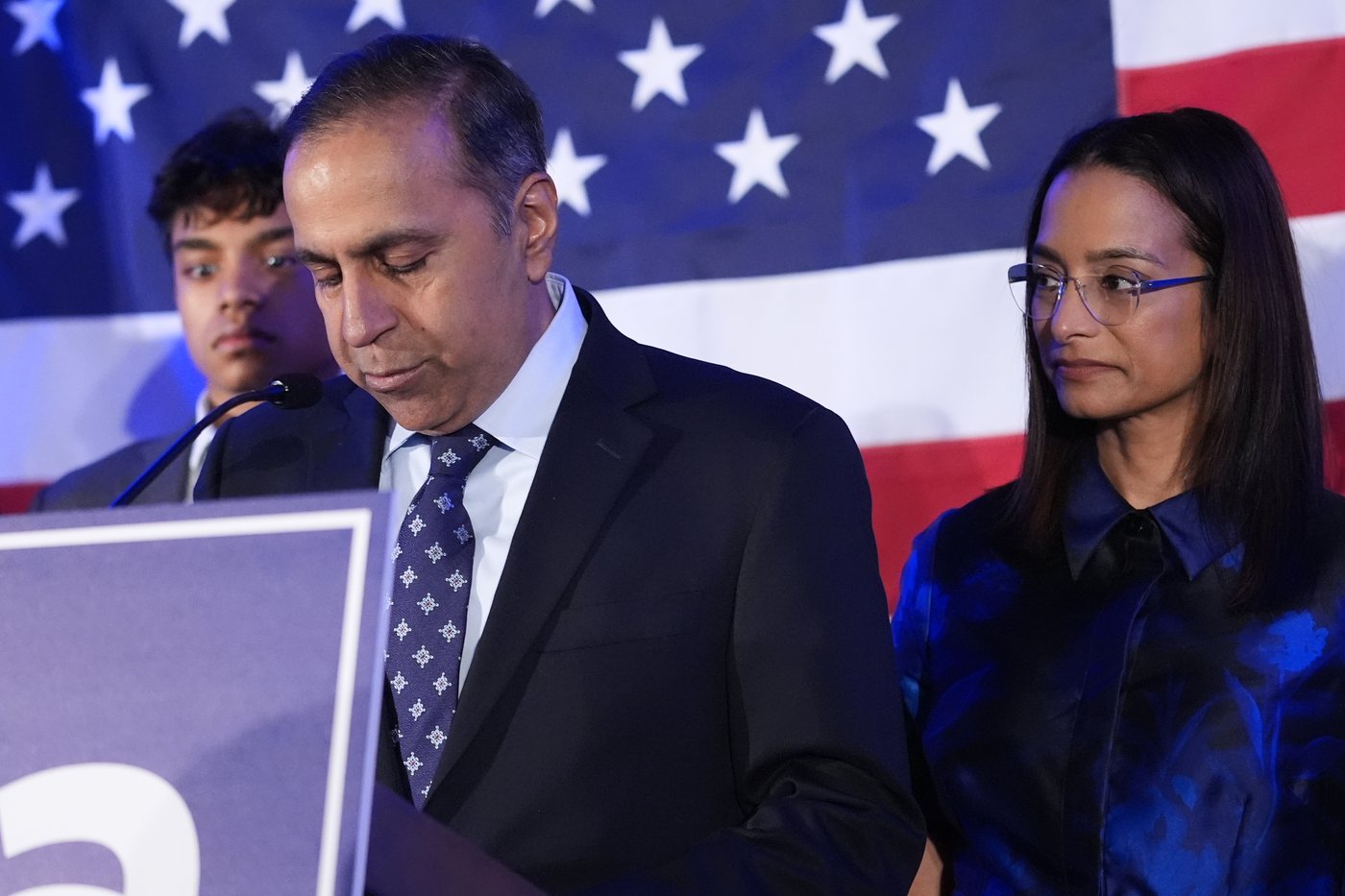 Illinois Lt. Gov. Juliana Stratton wins Democratic primary for US Senate | iNFOnews.ca