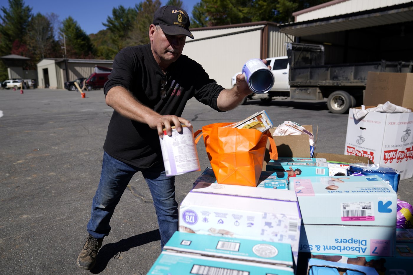 In remote mountain communities cut off by Helene, residents look to the skies for aid | iNFOnews.ca In remote mountain communities cut off by Helene, residents look to the skies for aid | iNFOnews.ca