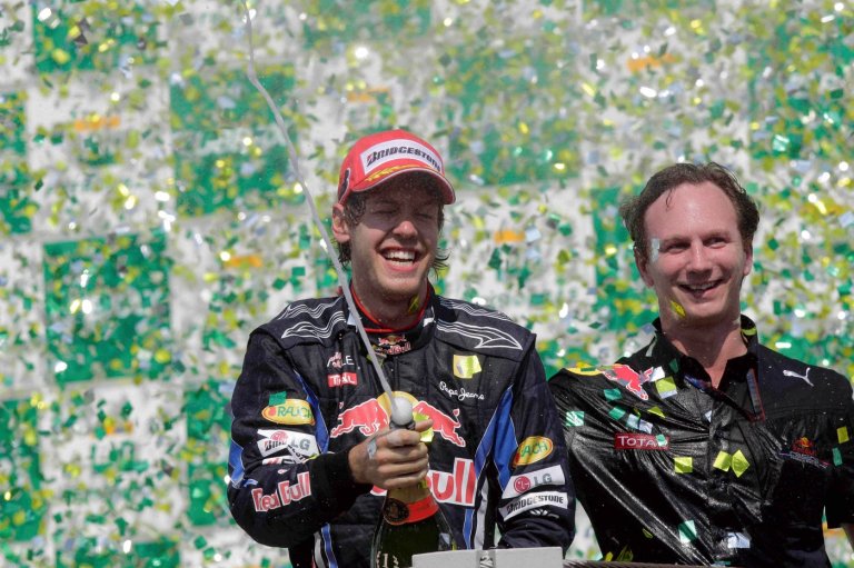 F1's thrilling 3-way title fight echoes a history of dramatic championship deciders | iNFOnews.ca