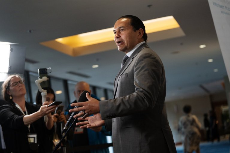 Manitoba Premier Kinew 'willing to entertain' Alberta to Ontario pipeline | iNFOnews.ca