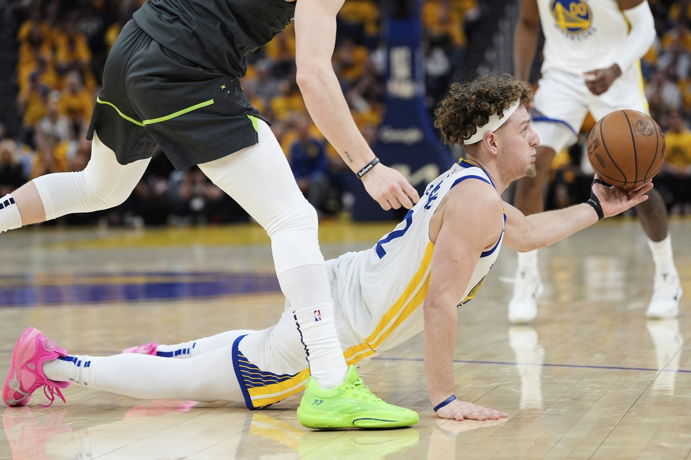 Warriors miss all five 3-point tries in first half before Buddy Hield connects early in third | iNFOnews.ca Warriors miss all five 3-point tries in first half before Buddy Hield connects early in third | iNFOnews.ca