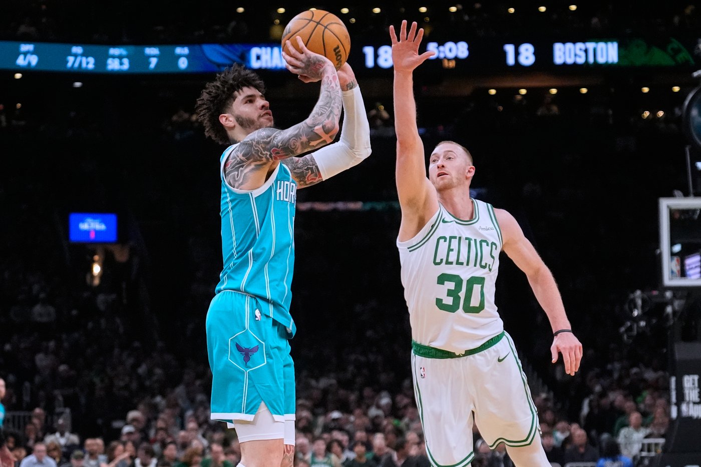 Brown scores 35 points as the Celtics beat the Hornets 113-102 to claim the season series | iNFOnews.ca