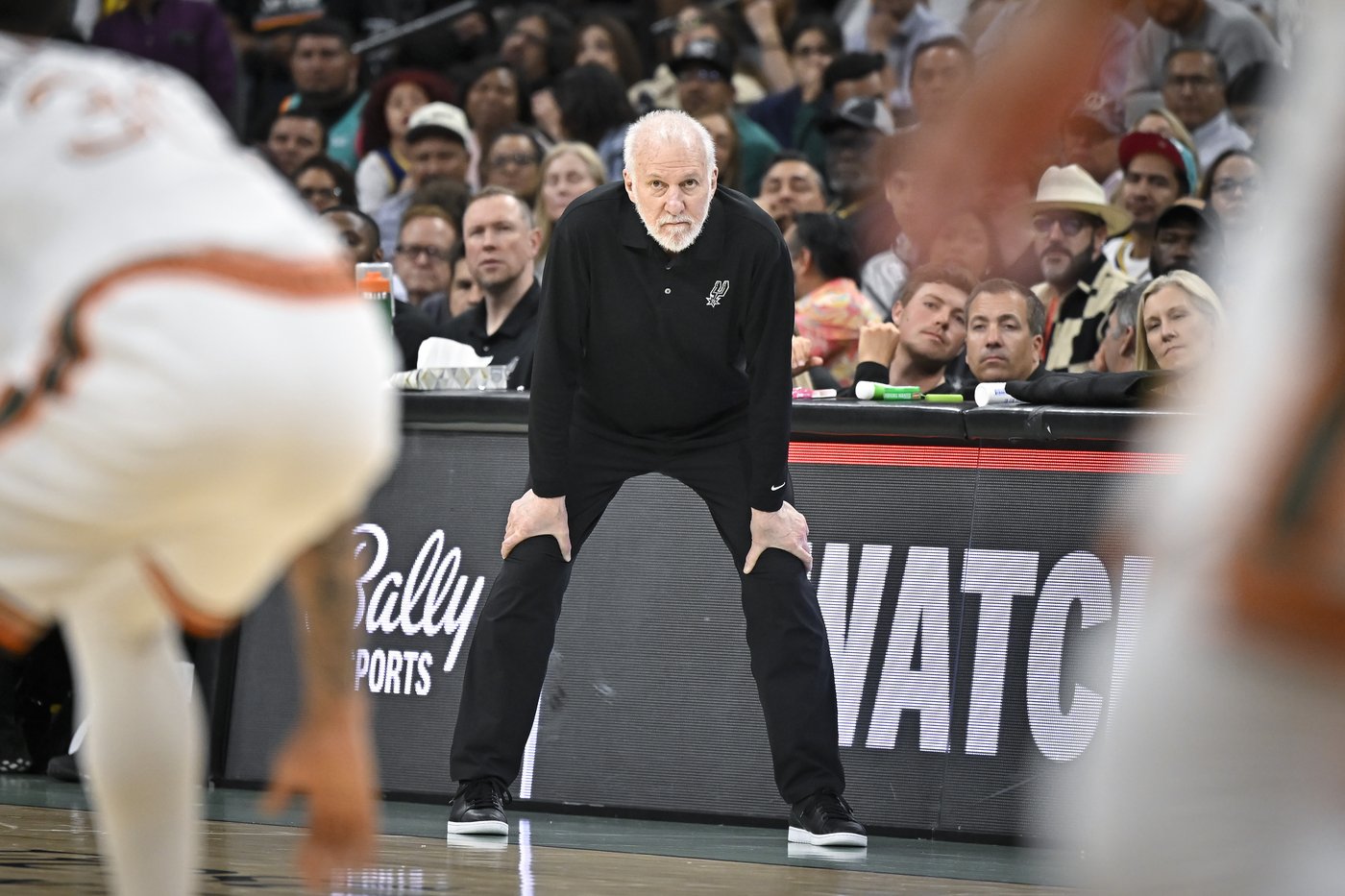 Spurs-Pacers games in Paris have a notable absence, with Gregg Popovich recovering at home | iNFOnews.ca