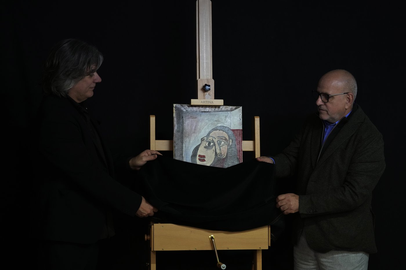Italian family believes painting found in a dump in 1960s is a Picasso and seeks authentication | iNFOnews.ca Italian family believes painting found in a dump in 1960s is a Picasso and seeks authentication | iNFOnews.ca