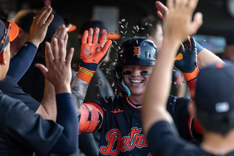 Max Clark hits his first career homer to lead the Tigers past the A's 8-6 | iNFOnews.ca