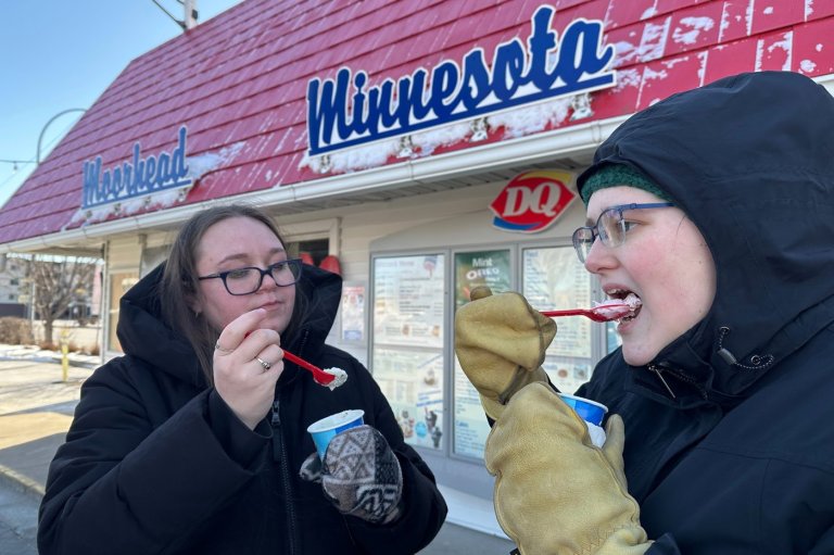 People line up for ice cream treats every March 1 at this Minnesota Dairy Queen. Why? It's tradition | iNFOnews.ca