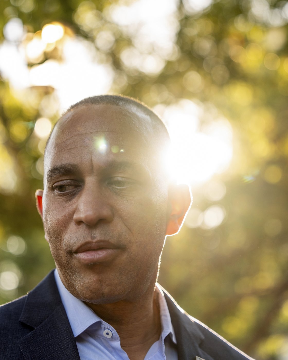 Hakeem Jeffries chooses calm over chaos as Democrats work to win the House majority | iNFOnews.ca