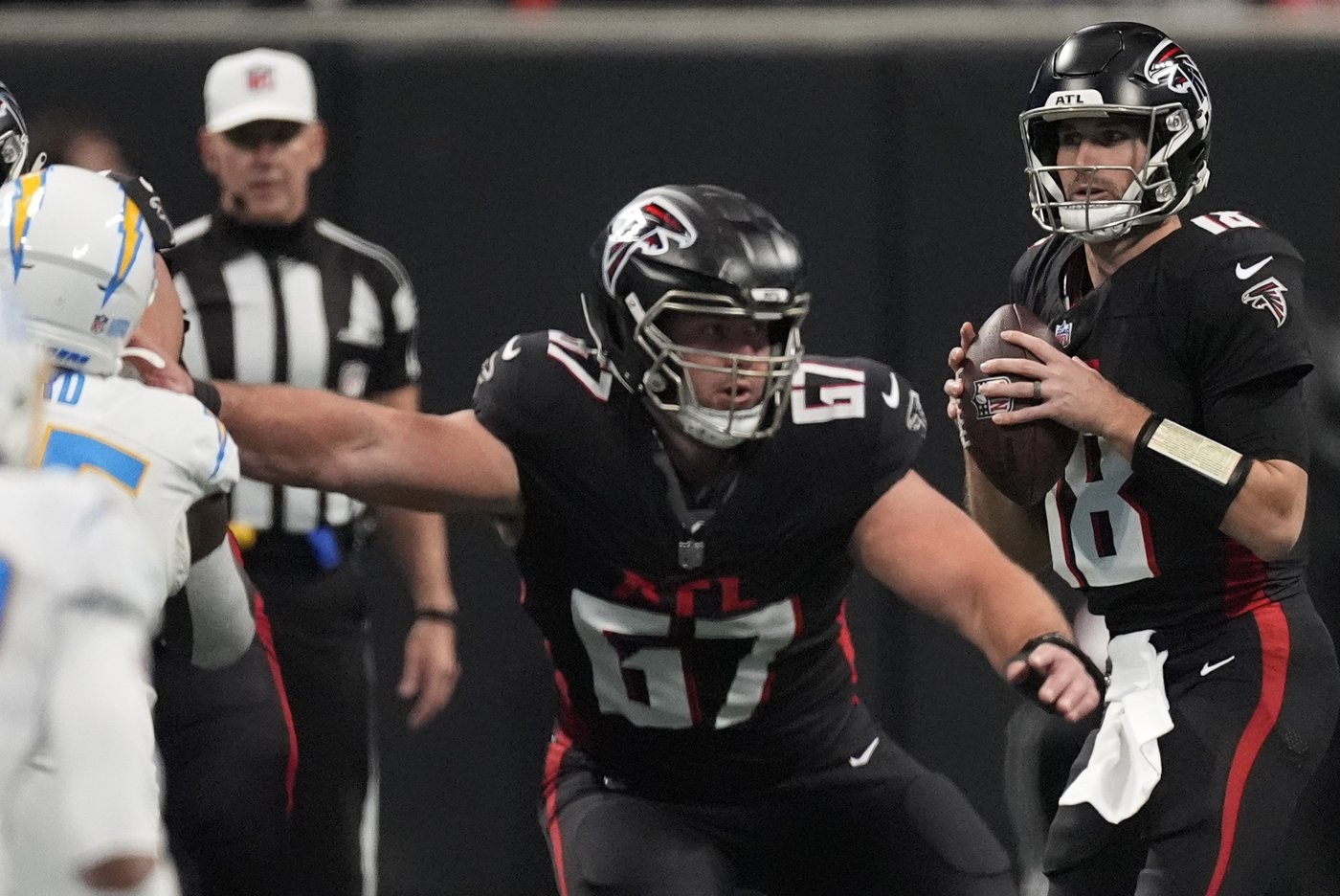 Falcons' Morris remains loyal to struggling QB Cousins despite 4 interceptions in loss to Chargers | iNFOnews.ca Falcons' Morris remains loyal to struggling QB Cousins despite 4 interceptions in loss to Chargers | iNFOnews.ca
