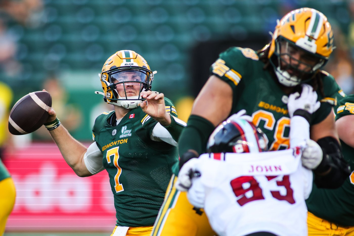 Cody Fajardo, Tyreik McAllister and Travis Theis earn CFL top player honours | iNFOnews.ca Cody Fajardo, Tyreik McAllister and Travis Theis earn CFL top player honours | iNFOnews.ca