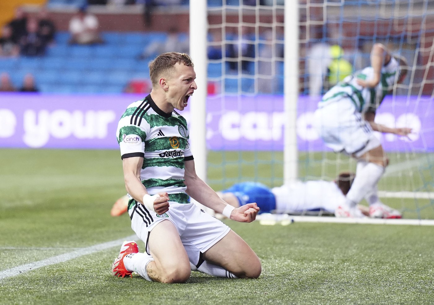 Canadian defender Alistair Johnston agrees to new contract with Scotland's Celtic | iNFOnews.ca