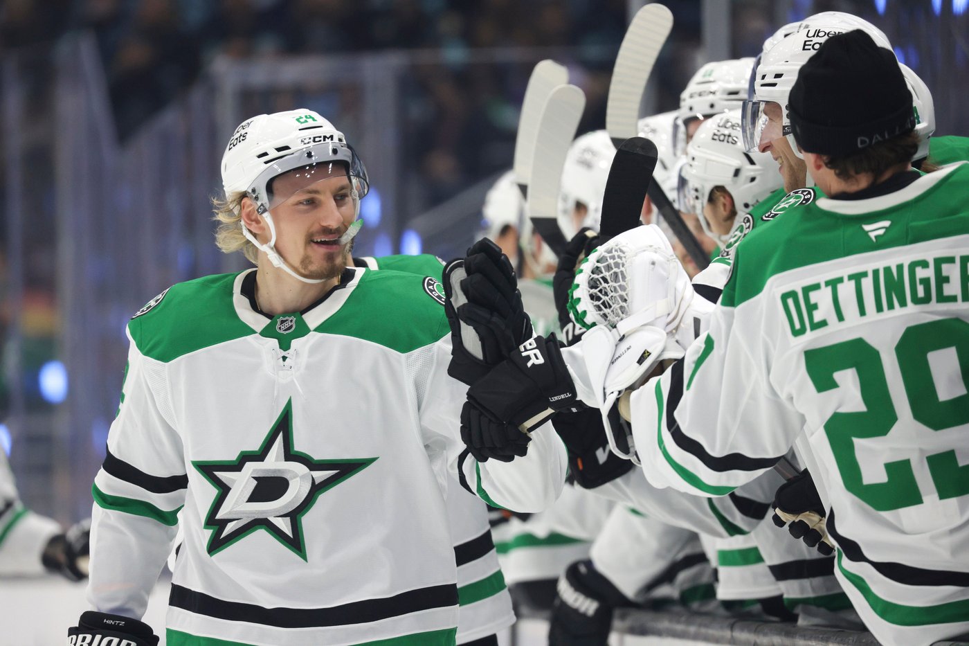 Kolyachonok breaks late tie with 1st goal of season, Stars beat Kraken 3-2 | iNFOnews.ca