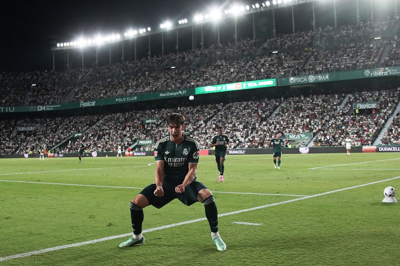 Real Madrid pulls off late La Liga win after squandering 2-goal lead at Elche. Mbappé scores again | iNFOnews.ca Real Madrid pulls off late La Liga win after squandering 2-goal lead at Elche. Mbappé scores again | iNFOnews.ca