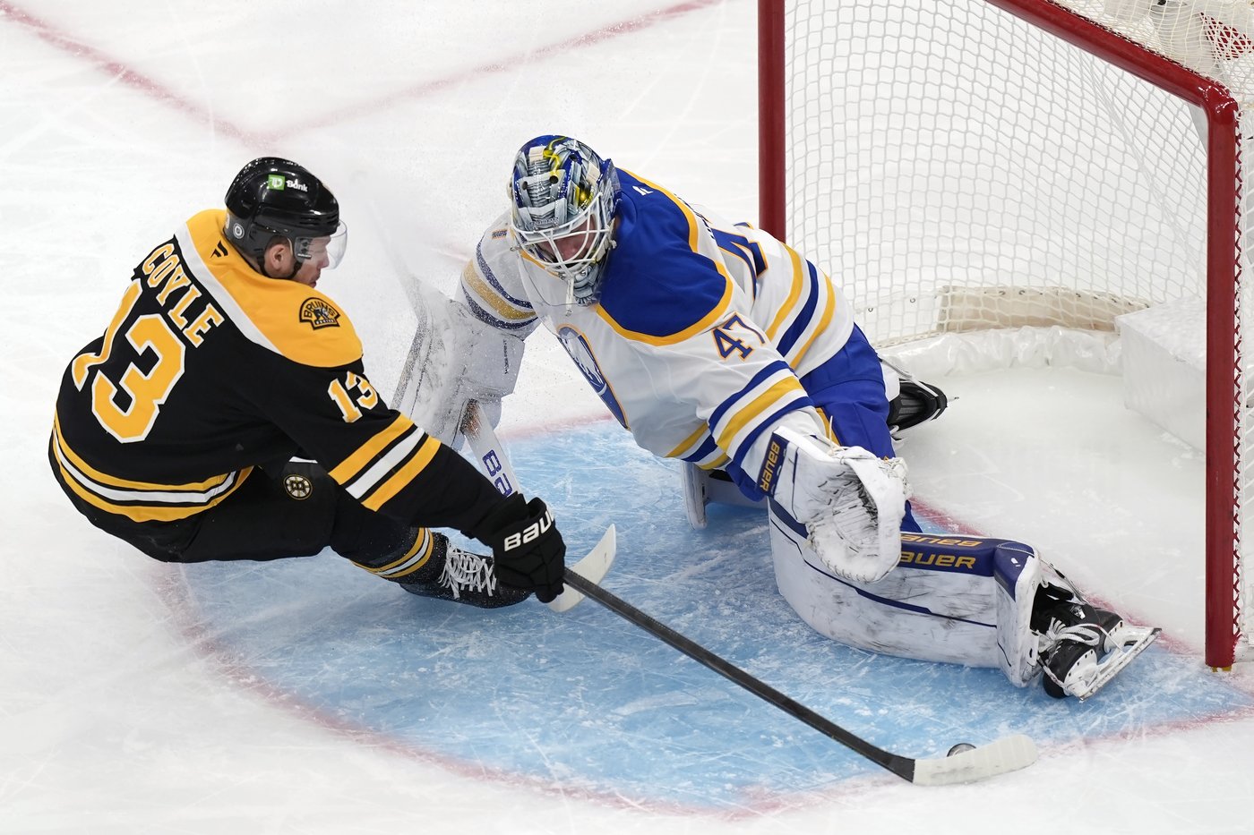 Morgan Geekie scores go-ahead goal as Bruins send Sabres to 13th straight loss with 3-1 win | iNFOnews.ca Morgan Geekie scores go-ahead goal as Bruins send Sabres to 13th straight loss with 3-1 win | iNFOnews.ca