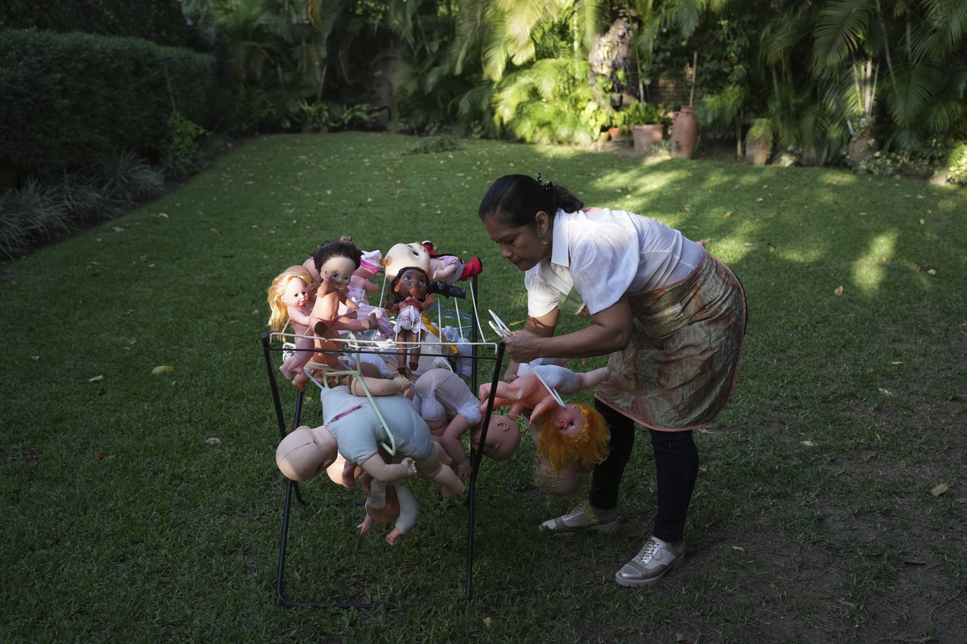 This hospital in Venezuela restores discarded toys for another round of love | iNFOnews.ca