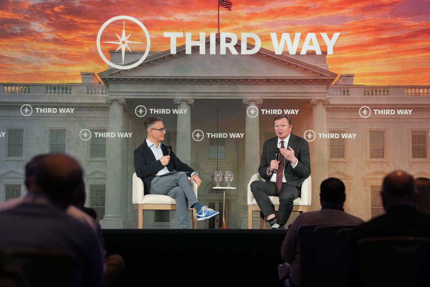 Democratic moderates warn that leaning too far left in midterms sets up presidential loss in 2028 | iNFOnews.ca Democratic moderates warn that leaning too far left in midterms sets up presidential loss in 2028 | iNFOnews.ca