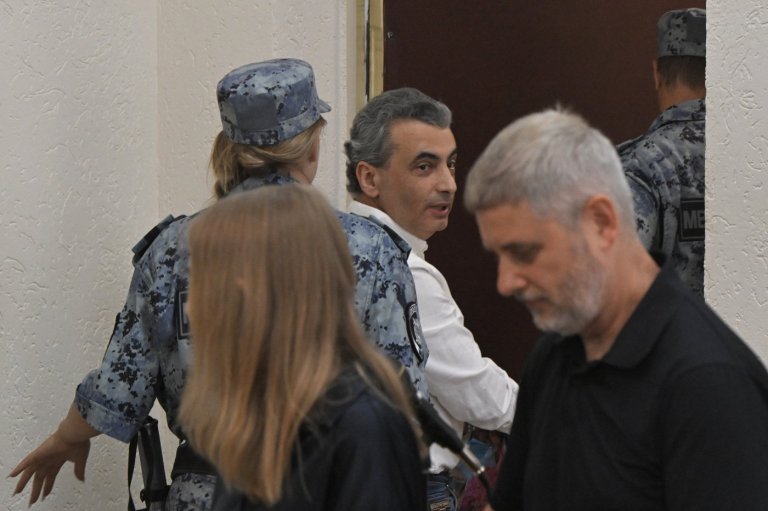 Russian court jails a Kremlin critic for 11 years for opposing the war in Ukraine | iNFOnews.ca